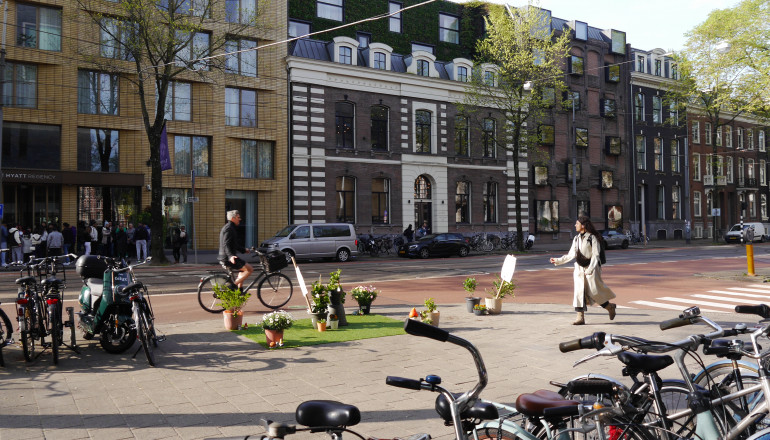 Wild parkeren rond Roeterseilandcampus